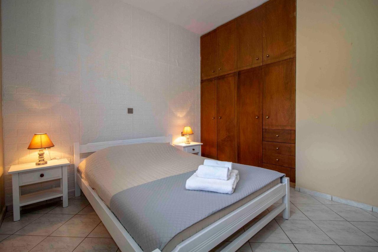 Laconian Collection # Gytheio Sea View Kostantinos Apartment# * Selinitsa