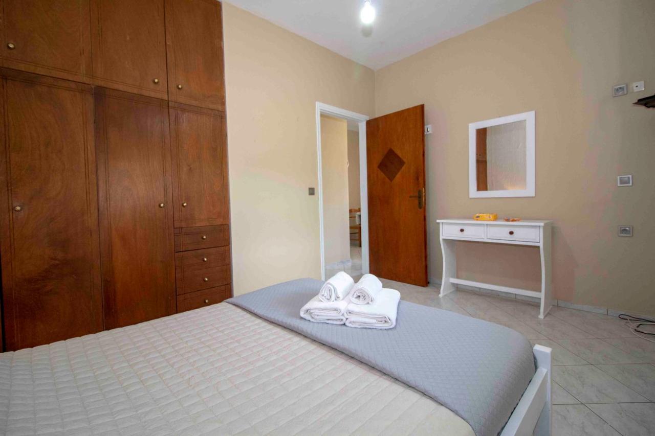 Laconian Collection # Gytheio Sea View Kostantinos Apartment# Apartment
